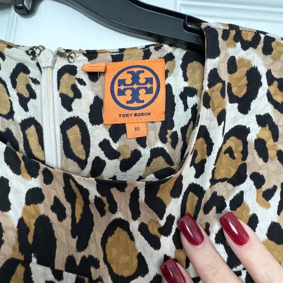 Tory Burch Leopard print Silk Sleeveless Blouse 10, Excellent condition Reduced - Picture 2 of 4